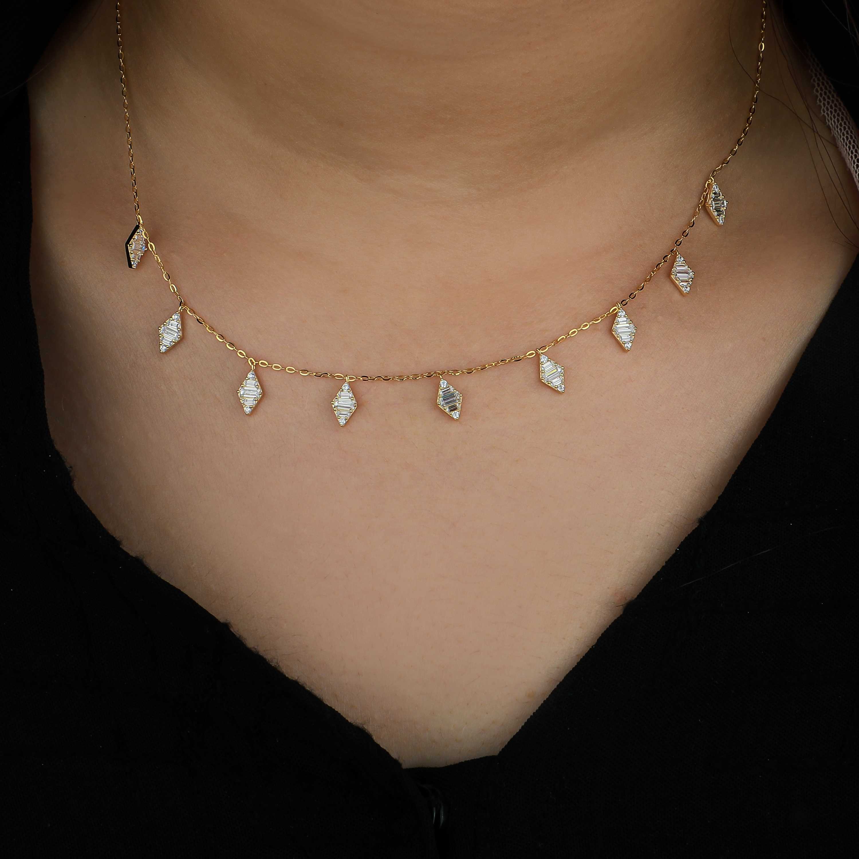 18 karat gold choker, made in Turkey - (H-0265)